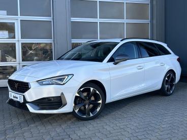 SPOTICAR Cupra Leon Sportstourer Navi Shz Led Kamera Keyless Sportstou Gebraucht - Limousine Diesel Weiß - Nortorf - 1201308506_1