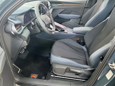 SPOTICAR Cupra Terramar 1.5 Etsi Automatik 110 Kw (150 Ps) Efh Zv Esp Abs Gebraucht - Geländewagen Benzin Blau - Bergisch-gladbach - 1201294537_4