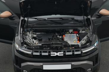 SPOTICAR Dacia Duster I 1.6 E-tech Hybr. 140 Extreme (eu 6e) Gebraucht - Suv  Schwarz - Borken - 1201139236_5