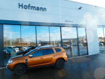 SPOTICAR Dacia Duster Prestige Klima, Navi, Shz, Kamera Gebraucht - Suv Benzin Orange - Bad Saulgau - 1201235534_1