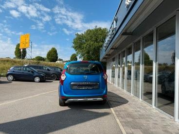 SPOTICAR Dacia Lodgy Stepway Plus Gebraucht - Familienauto Benzin Blau - Riedlingen - 1201338703_4