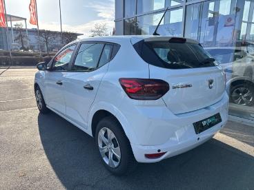 SPOTICAR Dacia Sandero Essential Ganzjahresreifen Notbremsass. Temp Berga Gebraucht - Kleinwagen Benzin Weiß - Aachen - 1201243570_4