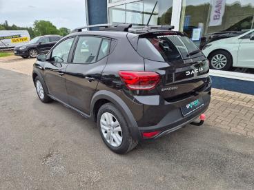SPOTICAR Dacia Sandero Stepway Tce 90 Expression Klima+ahk+cam Gebraucht - Kleinwagen Benzin Schwarz - Sudwalde - 1201305992_5