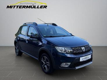 SPOTICAR Dacia Sandero 90 Stepway Celebration Navi Pdc 66kw... Gebraucht - Kleinwagen Benzin Blau - Glonn - 1201312959_1