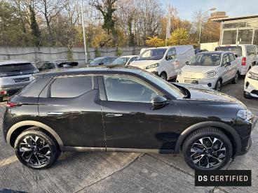 SPOTICAR Ds Ds 3 1.2 Opera Puretech 130 P Drive-assist-paket Focal Gebraucht - Suv Benzin Schwarz - Berlin - 1201199100_4