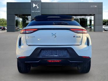 SPOTICAR Ds Ds 3 Crossback 3 Crossback E-tense Performance Line Navi Led Klim Gebraucht - Suv Elektro  - Homburg - 301074704_5