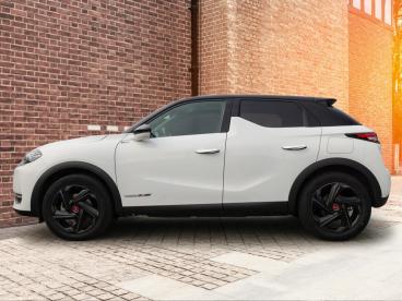 DS CERTIFIED Ds Ds 3 Crossback 3 Crossback 136 E-tense Performance Line + Sitzh./ Gebraucht - Suv Elektro  - Karlsruhe - 1231166_3