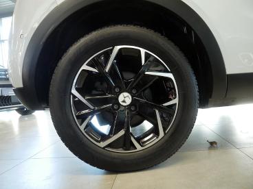 SPOTICAR Ds Ds 3 Crossback 3 Crossback Navi Matrix-led Gebraucht - Suv Elektro Weiß - Karlsruhe - 301274482_5
