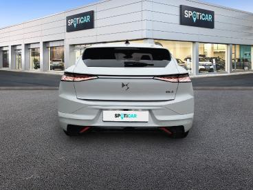 SPOTICAR Ds Ds 4 Etoile Alcantara 1.2 130 Eat8 Navi Shz Schdach Foc Gebraucht - Suv Benzin Weiß - St. Augustin - 1201216791_5