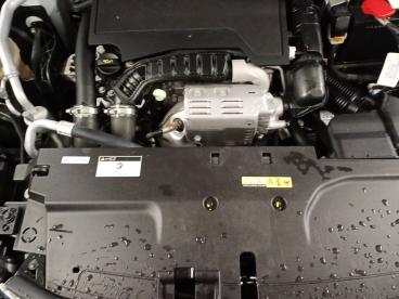 SPOTICAR Ds Ds 4 4 Ds 4 Puretech 130 Trocadero Gebraucht - Suv Benzin Weiß - Münster - 301292004_5