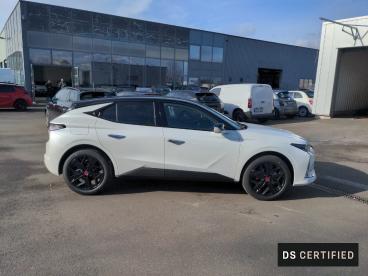 SPOTICAR Ds Ds 4 4 1.2 Pt*performance Line Gebraucht - Suv Benzin Weiß - Leipzig - 1201355052_4