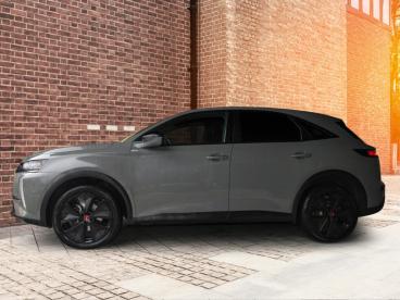 DS CERTIFIED Ds Ds 7 Crossback 7 Crossback 1,5 Bluehdi 130 Performance Line Navi/ Gebraucht - Suv Diesel Grau - Karlsruhe - 1241788_3