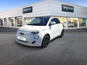 SPOTICAR Fiat 500 E C Icon 118 Automatik; *komfort-paket *winter-pak Gebraucht - Kleinwagen Elektro Weiß - Wiesbaden - 1201160029_1