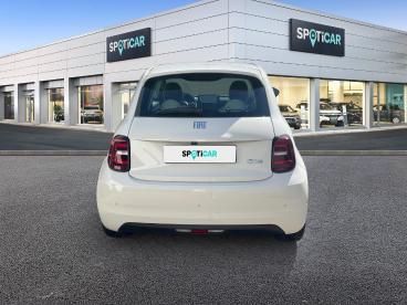SPOTICAR Fiat 500 E La Prima By Bocelli 42 Kwh*kam*sz*navi Gebraucht - Kleinwagen Elektro Weiß - Maintal - 1201182841_5