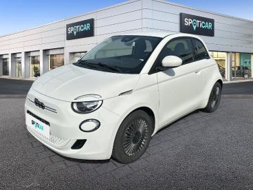 SPOTICAR Fiat 500 E Icon 118 Automatik; *klima *audio Gebraucht - Kleinwagen Elektro Weiß - Frankfurt - 1201198540_1