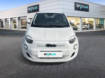 SPOTICAR Fiat 500 E Icon 118 Automatik; *klima *audio Gebraucht - Kleinwagen Elektro Weiß - Frankfurt - 1201198540_2