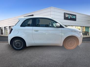 SPOTICAR Fiat 500 E Icon 118 Automatik; *klima *audio Gebraucht - Kleinwagen Elektro Weiß - Frankfurt - 1201198540_4