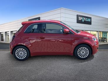 SPOTICAR Fiat 500 E Red 118 Automatik; *navi *winter-paket *ruckfahr Gebraucht - Kleinwagen Elektro Rot - Wiesbaden - 1201198544_4