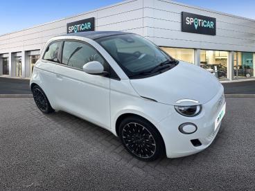 SPOTICAR Fiat 500 E C Icon 118 Automatik; *komfort-paket *winter-pak Gebraucht - Kleinwagen Elektro Weiß - Mainz (mombach) - 1201203668_3