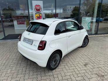 SPOTICAR Fiat 500 E Icon +sitzheizung+panoramadach_fiat Service Gebraucht - Kleinwagen Elektro Weiß - Kehl - 1201134475_3