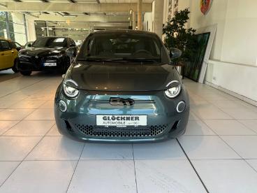 SPOTICAR Fiat 500 E Giorgio Armani Limousine Gebraucht - Kleinwagen Elektro  - Dresden - 1201184906_3