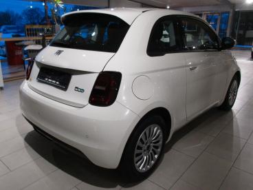 SPOTICAR Fiat 500 E Action 23,8 Kwh *elektro* Gebraucht - Kleinwagen Elektro Weiß - Lingen - 1201223823_4