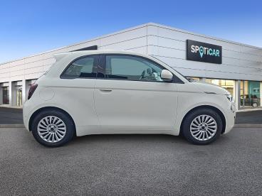 SPOTICAR Fiat 500 E Base 118 Automatik*komfor *navi*shz*kamera Gebraucht - Kleinwagen Elektro Weiß - Wiesbaden - 1201255675_4