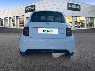 SPOTICAR Fiat 500 E Icon 118 Automatik *navi*touchscreen Gebraucht - Kleinwagen Elektro Weiß - Wiesbaden - 1201306703_5
