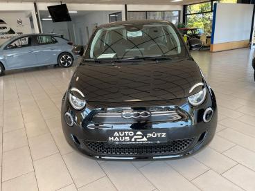 SPOTICAR Fiat 500 E Gebraucht - Kleinwagen Elektro Schwarz - Bad Wörishofen - 1201332000_2