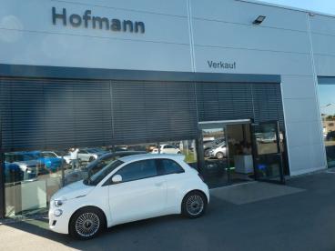 SPOTICAR Fiat 500 E 500 E Basis Klima, Shz, Pdc, Kamera, Lmf Gebraucht - Kleinwagen Elektro Weiß - Bad Saulgau - 1201340693_2