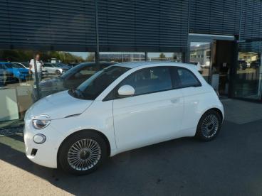 SPOTICAR Fiat 500 E 500 E Basis Klima, Shz, Pdc, Kamera, Lmf Gebraucht - Kleinwagen Elektro Weiß - Bad Saulgau - 1201340693_3