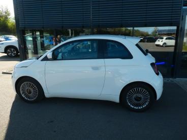 SPOTICAR Fiat 500 E 500 E Basis Klima, Shz, Pdc, Kamera, Lmf Gebraucht - Kleinwagen Elektro Weiß - Bad Saulgau - 1201340693_5