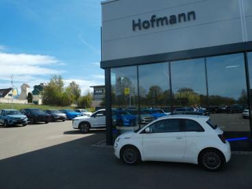 SPOTICAR Fiat 500 E 500 E Basis Klima, Shz, Pdc, Kamera, Lmf Gebraucht - Kleinwagen Elektro Weiß - Bad Saulgau - 1201340694_4