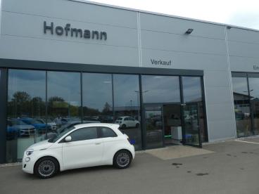 SPOTICAR Fiat 500 E 500 E Basis Klima, Shz, Pdc, Kamera, Lmf Gebraucht - Kleinwagen Elektro Weiß - Bad Saulgau - 1201340695_2