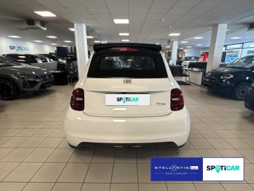 SPOTICAR Fiat 500c Elektro Base 118 Automatik *dab+*shz*kamera Gebraucht - Coupé-cabrio Elektro Weiß - Frankfurt - 1201356036_5