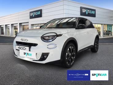 SPOTICAR Fiat 600 1.2 Hybrid 100 Kw La Prima (euro 6e) Gebraucht - Wohnmobil Benzin Weiß - Hamburg - 1201330662_1