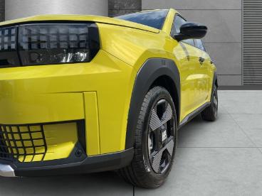 SPOTICAR Fiat Grande Panda La Prima Ruckfahrkamera Navi Klimaautomatik Digita Gebraucht - Kleinwagen Benzin  - Schwerin - 1201146439_4