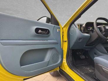 SPOTICAR Fiat Grande Panda La Prima 1.2 Edct Gebraucht - Limousine Benzin  - Regensburg - 1201170093_5