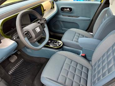 SPOTICAR Fiat Grande Panda Grande Panda Gebraucht - Geländewagen Benzin Gelb - Potsdam - 1201224465_5