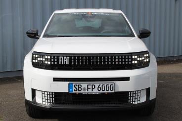 SPOTICAR Fiat Grande Panda Icon*48v*carplay, Pdc*klima*led Gebraucht - Geländewagen Benzin Weiß - St. Ingbert - 1201259548_3