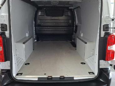 SPOTICAR Fiat Scudo Kasten L3 Basis 180 Eat8, Kamera, Navi Gebraucht - Limousine Diesel Weiß - Brand-erbisdorf - 1201259033_4