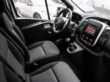 SPOTICAR Fiat Talento L1h1 Sx*ahk*kamera*licht- U.regensenor*klima* Gebraucht - Van Diesel Grau - Siegen - 1201210194_5