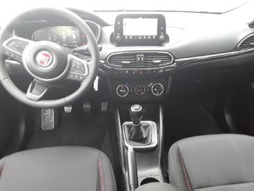 SPOTICAR Fiat Tipo Tipo 1.0 Gse Hb Red 100 Ps Gebraucht - Kleinwagen Benzin Rot - Weinsberg - 1201302013_5