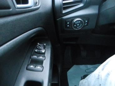 SPOTICAR Ford Ecosport 1.0 Trend - Wr, Sitzh., Reling, Pdc V/h Gebraucht - Suv Benzin Weiß - Arnstadt - 1201210589_5