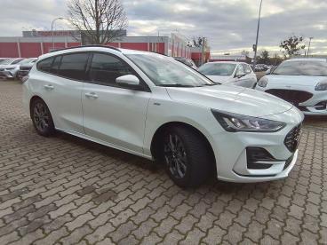 SPOTICAR Ford Focus St-line X 1.0 Ecoboost Led/navi/shz/kamera Gebraucht - Kleinwagen Benzin Weiß - Schönebeck - 1201075470_4