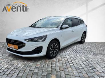 SPOTICAR Ford Focus Turnier Titanium Led*shz*navi*klima*kamera Gebraucht - Kleinwagen Benzin Weiß - Bamberg - 1201170324_2