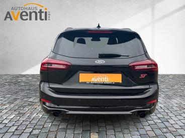 SPOTICAR Ford Focus Turnier St X Shz*led*navi*el.heckkl.*b&o Gebraucht - Kleinwagen Benzin  - Bamberg - 1201203358_5