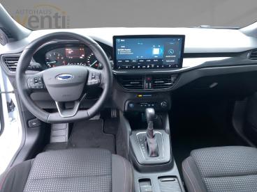 SPOTICAR Ford Focus St-line *acc*led*navi*kamera*shz*allwetter* Gebraucht - Kleinwagen Benzin Weiß - Bamberg - 1201234336_4