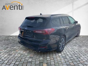 SPOTICAR Ford Focus St-line Acc*led*kamera*apple*navi*allwetter Gebraucht - Kleinwagen Benzin Schwarz - Bamberg - 1201234339_3