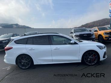 SPOTICAR Ford Focus Turnier St X 2.3 At7 Pano/aahk/acc -35%* Gebraucht - Kleinwagen Benzin Weiß - Marburg - 1201268980_5